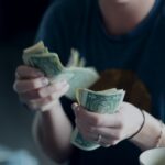 Så Diskuterar du Pengar med din Partner – Tips & Råd